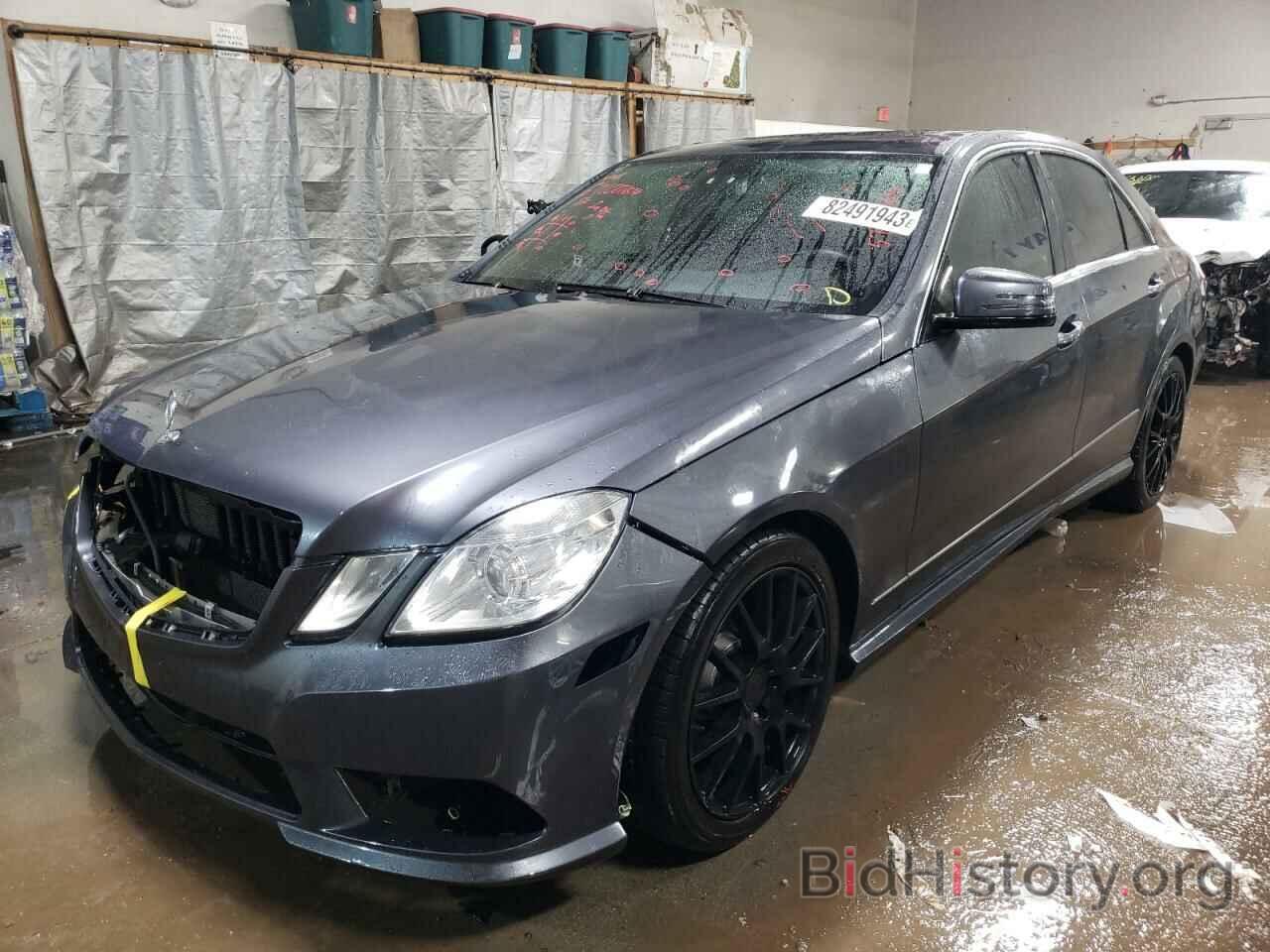 Photo WDDHF8HB6AA119162 - MERCEDES-BENZ E-CLASS 2010