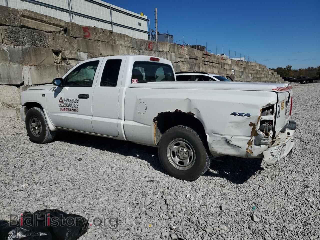 2011 DODGE DAKOTA - VIN: 1D7RW2BP3BS685247 - Фото 2