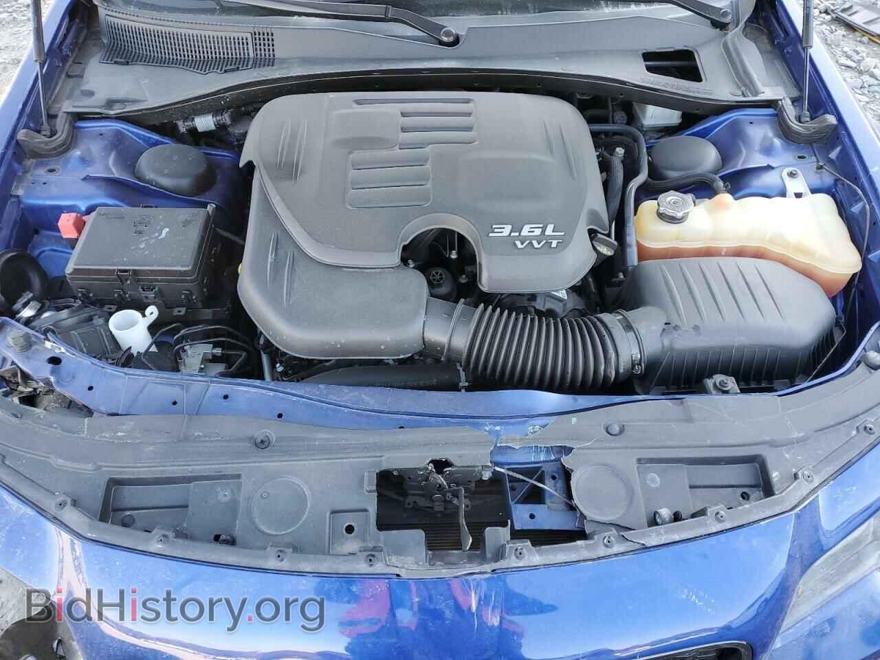 2019 CHRYSLER 300 - VIN: 2C3CCAAG9KH654469 - Фото 11
