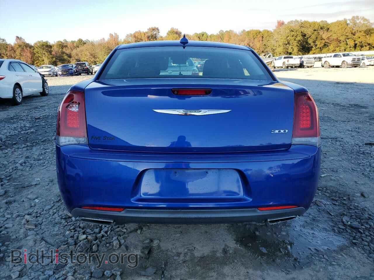2019 CHRYSLER 300 - VIN: 2C3CCAAG9KH654469 - Фото 6