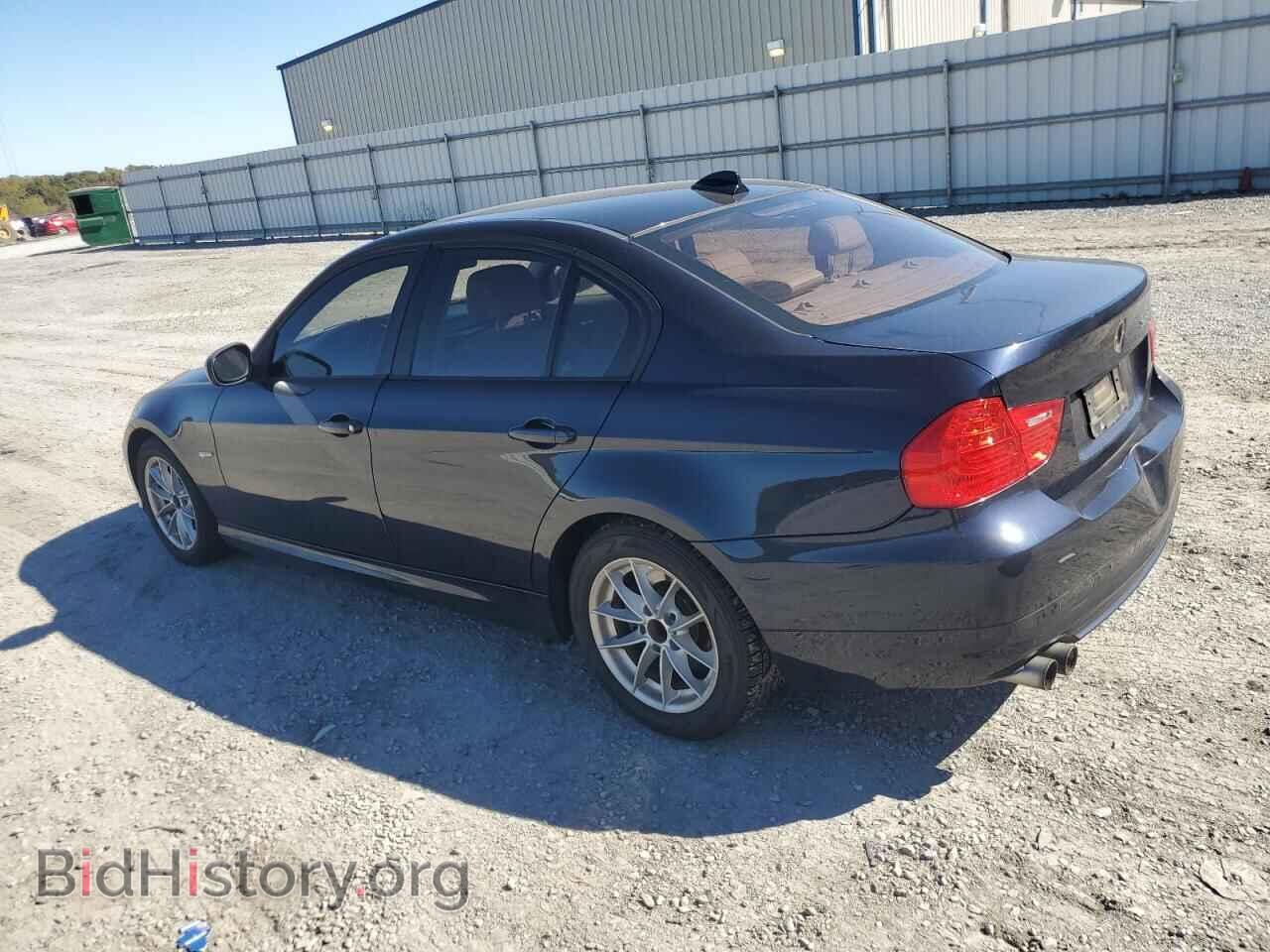 2010 BMW 3 SERIES - VIN: WBAPH7G59ANM51415 - Фото 2