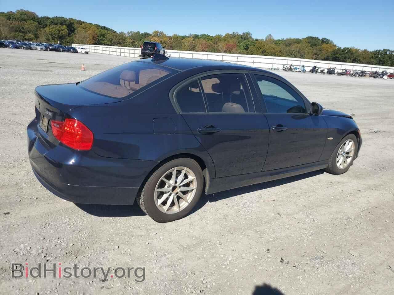 2010 BMW 3 SERIES - VIN: WBAPH7G59ANM51415 - Фото 3