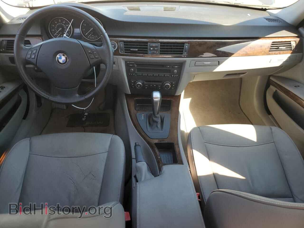 2010 BMW 3 SERIES - VIN: WBAPH7G59ANM51415 - Фото 8