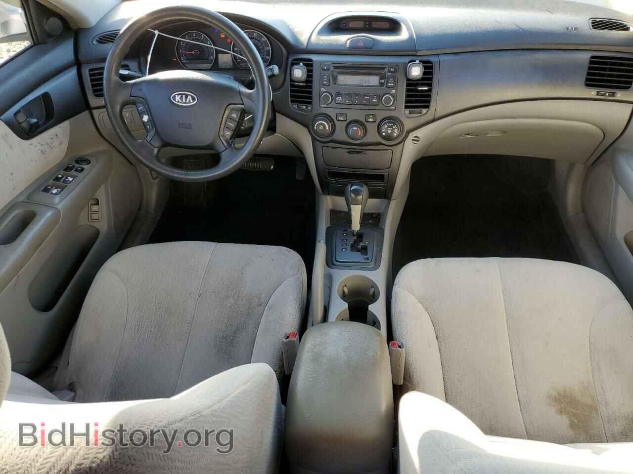 2007 KIA OPTIMA - VIN: KNAGE123775151795 - Фото 8