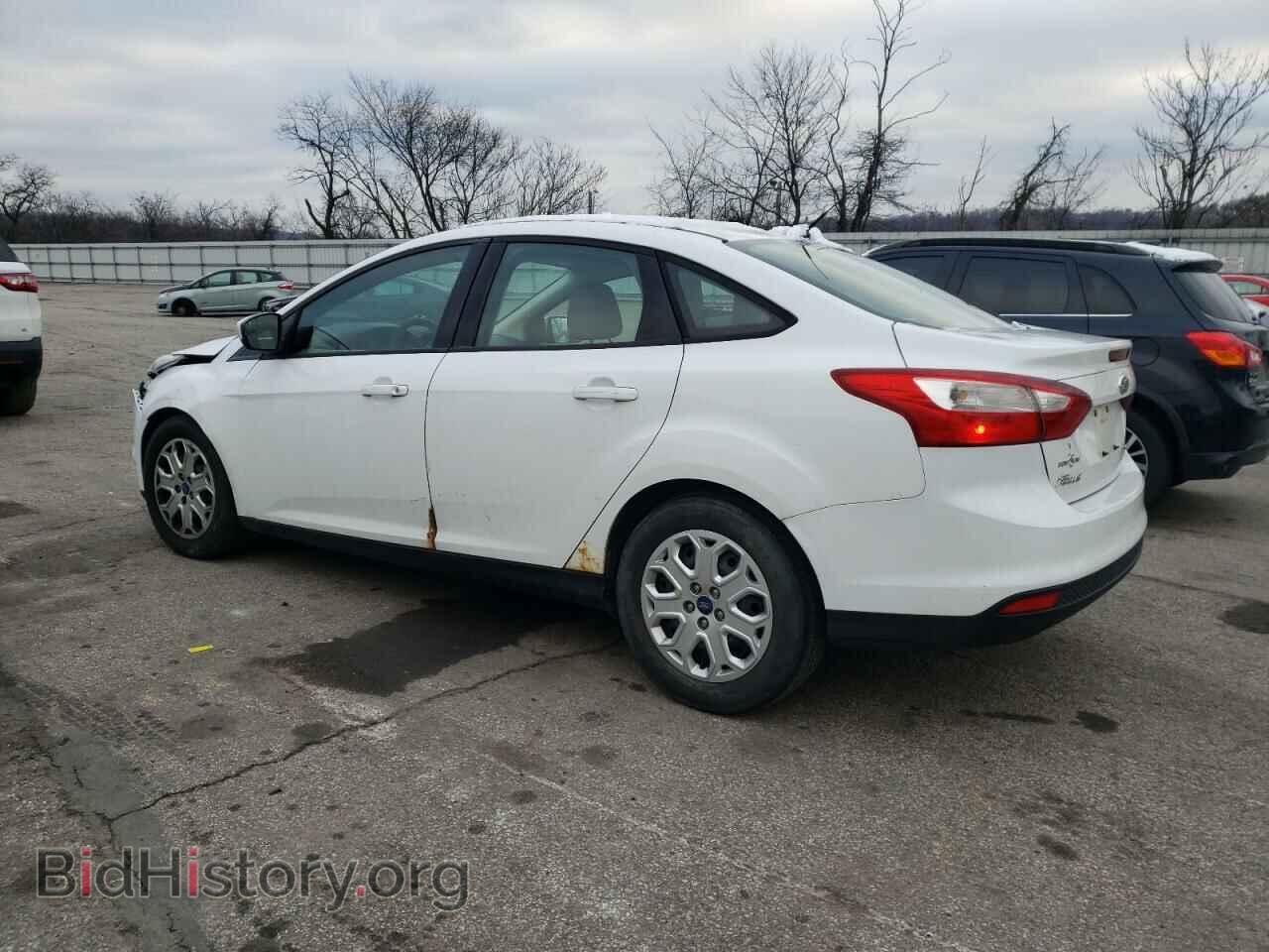 2012 FORD FOCUS - VIN: 1FAHP3F2XCL216441 - Фото 2