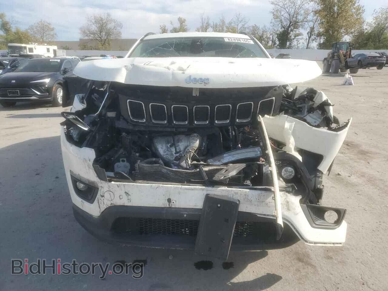 2018 JEEP COMPASS - VIN: 3C4NJCBB9JT265572 - Фото 5