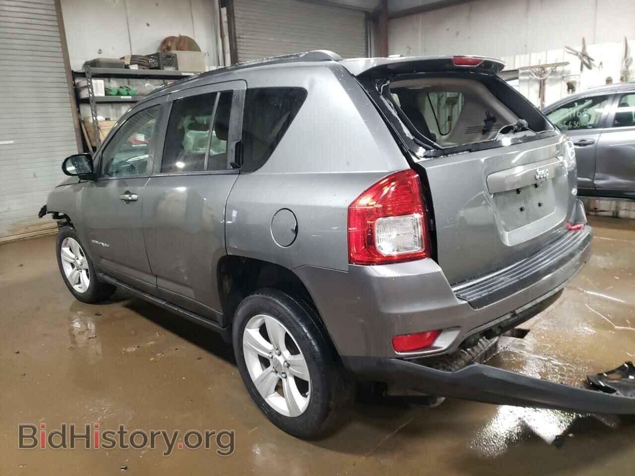 2011 JEEP COMPASS - VIN: 1J4NT1FA6BD194882 - Photo 2