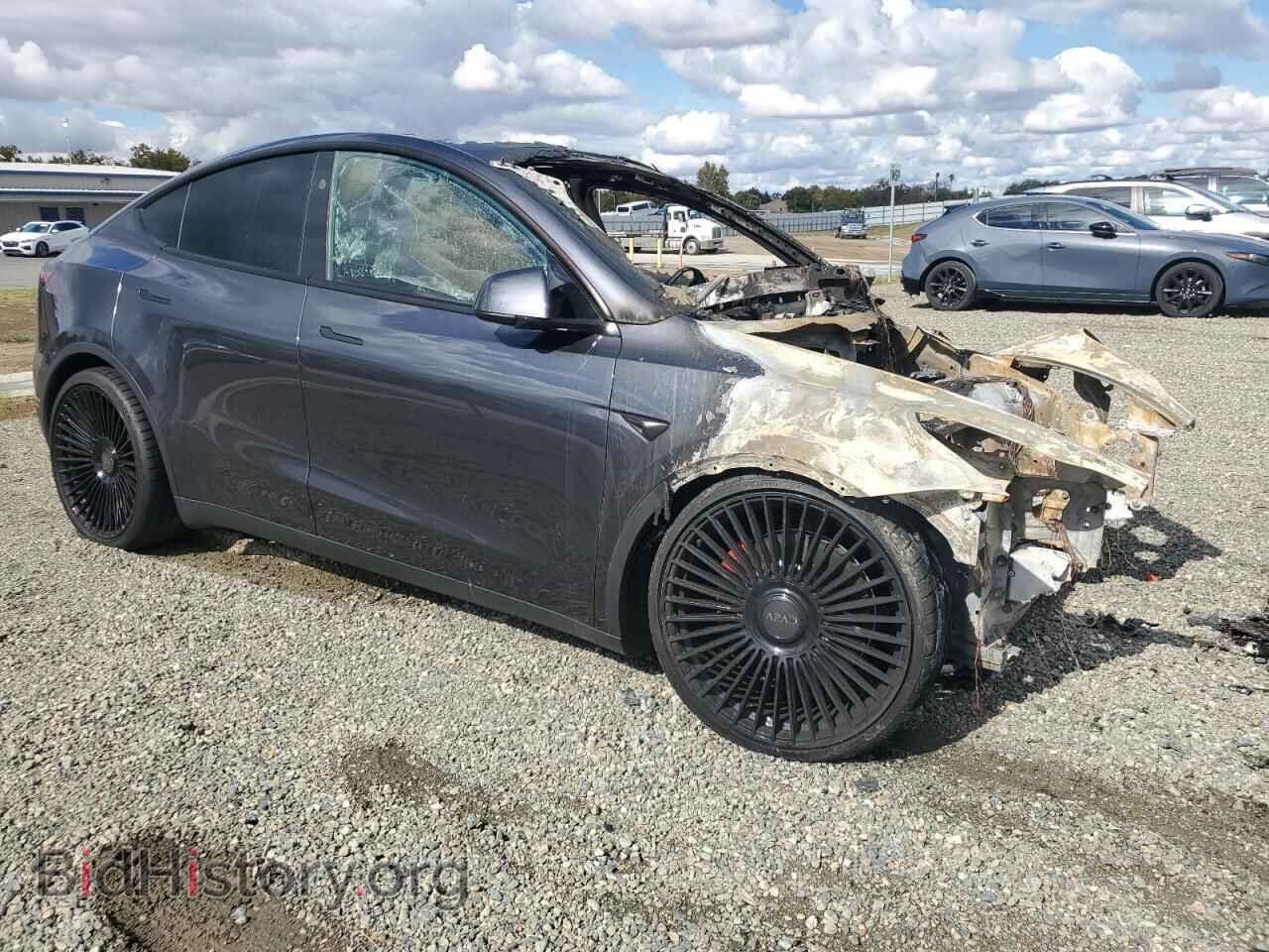 2024 TESLA MODEL Y - VIN: 7SAYGDEF4RF131467 - Фото 4