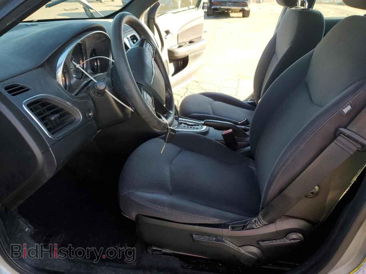 2013 CHRYSLER 200 - VIN: 1C3CCBAB7DN670674 - Photo 7