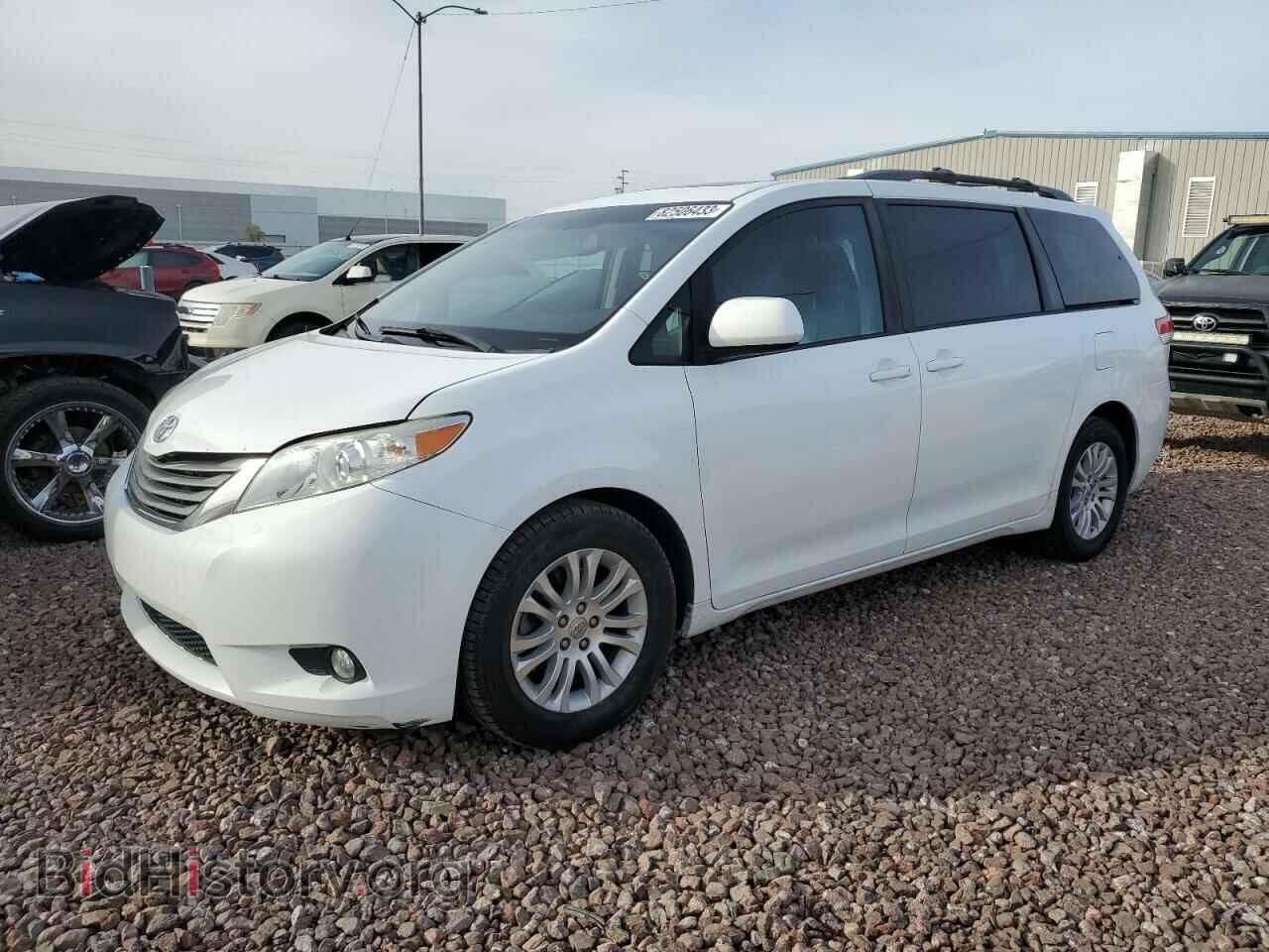 Photo 5TDYK3DC6ES415573 - TOYOTA All Models 2014