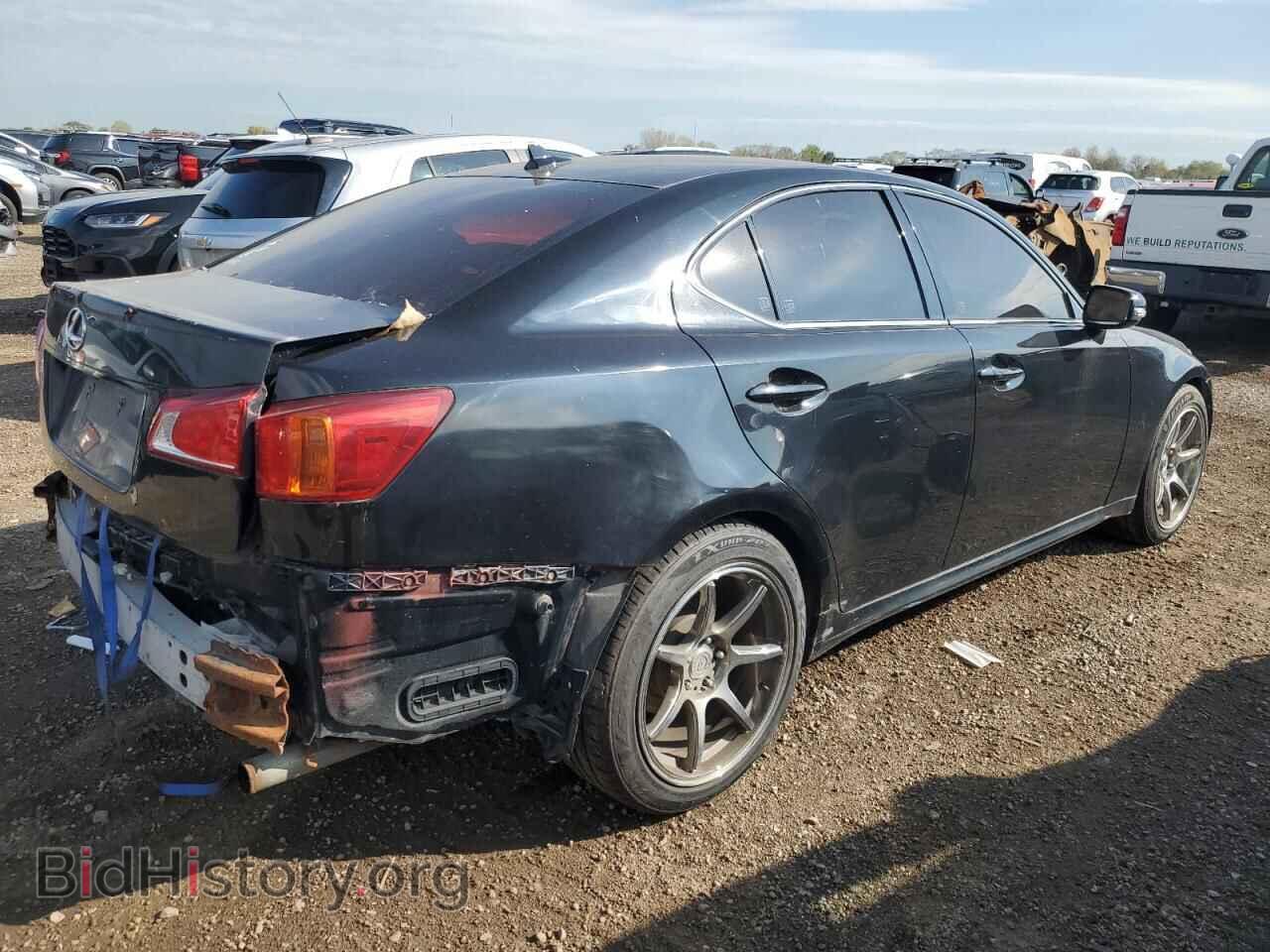 2010 LEXUS IS - VIN: JTHCF5C20A5039101 - Photo 3