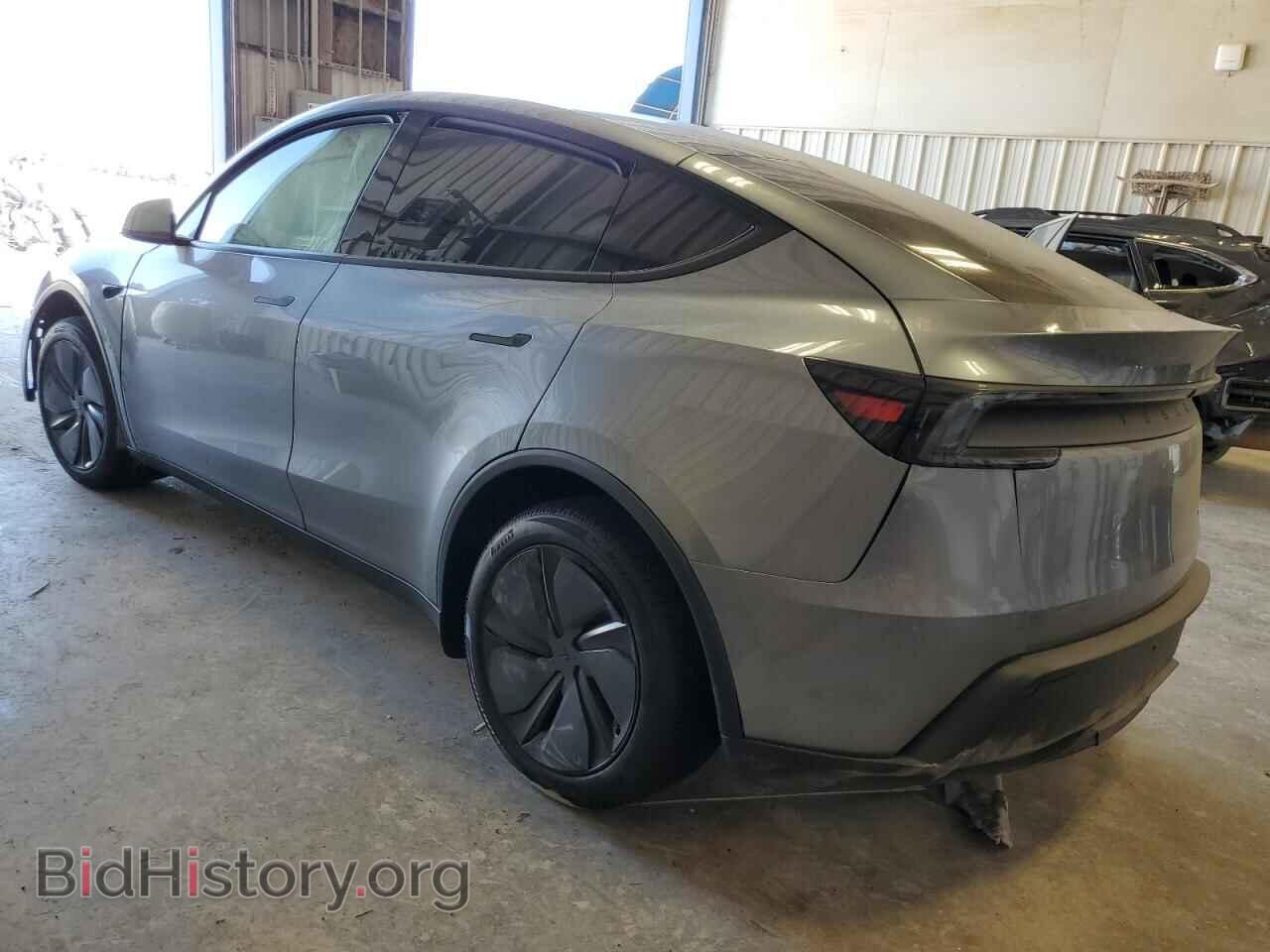 2026 TESLA MODEL Y - VIN: 7SAYGDEEXTA496800 - Фото 2