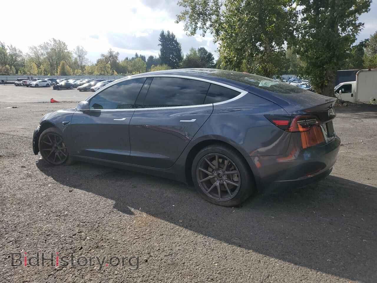 2018 TESLA MODEL 3 - VIN: 5YJ3E1EA8JF117964 - Фото 2