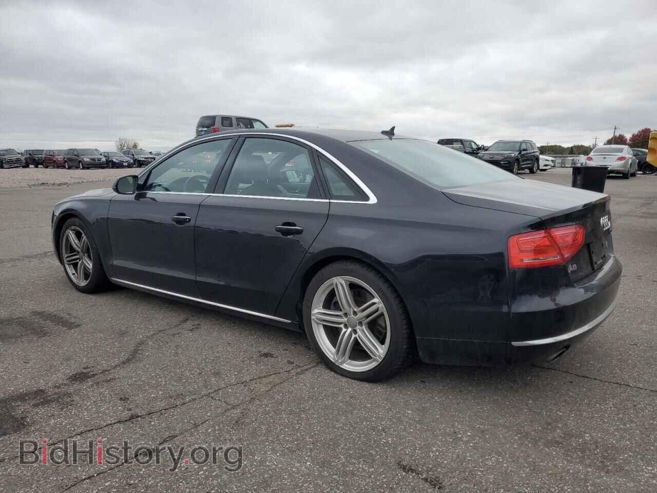 2011 AUDI A8 - VIN: WAUAVAFDXBN024380 - Photo 2