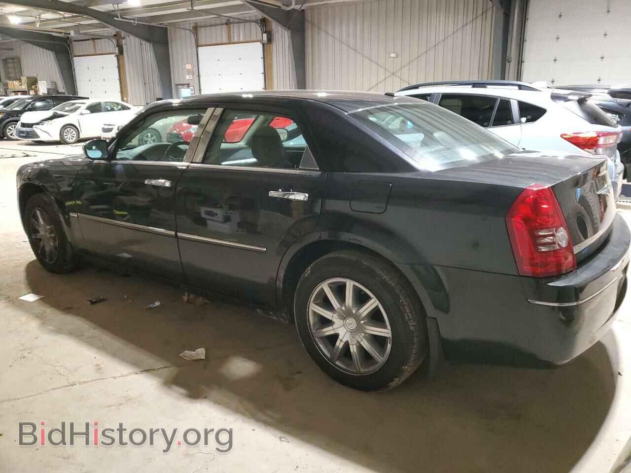 2010 CHRYSLER 300 - VIN: 2C3CA5CV4AH109786 - Фото 2