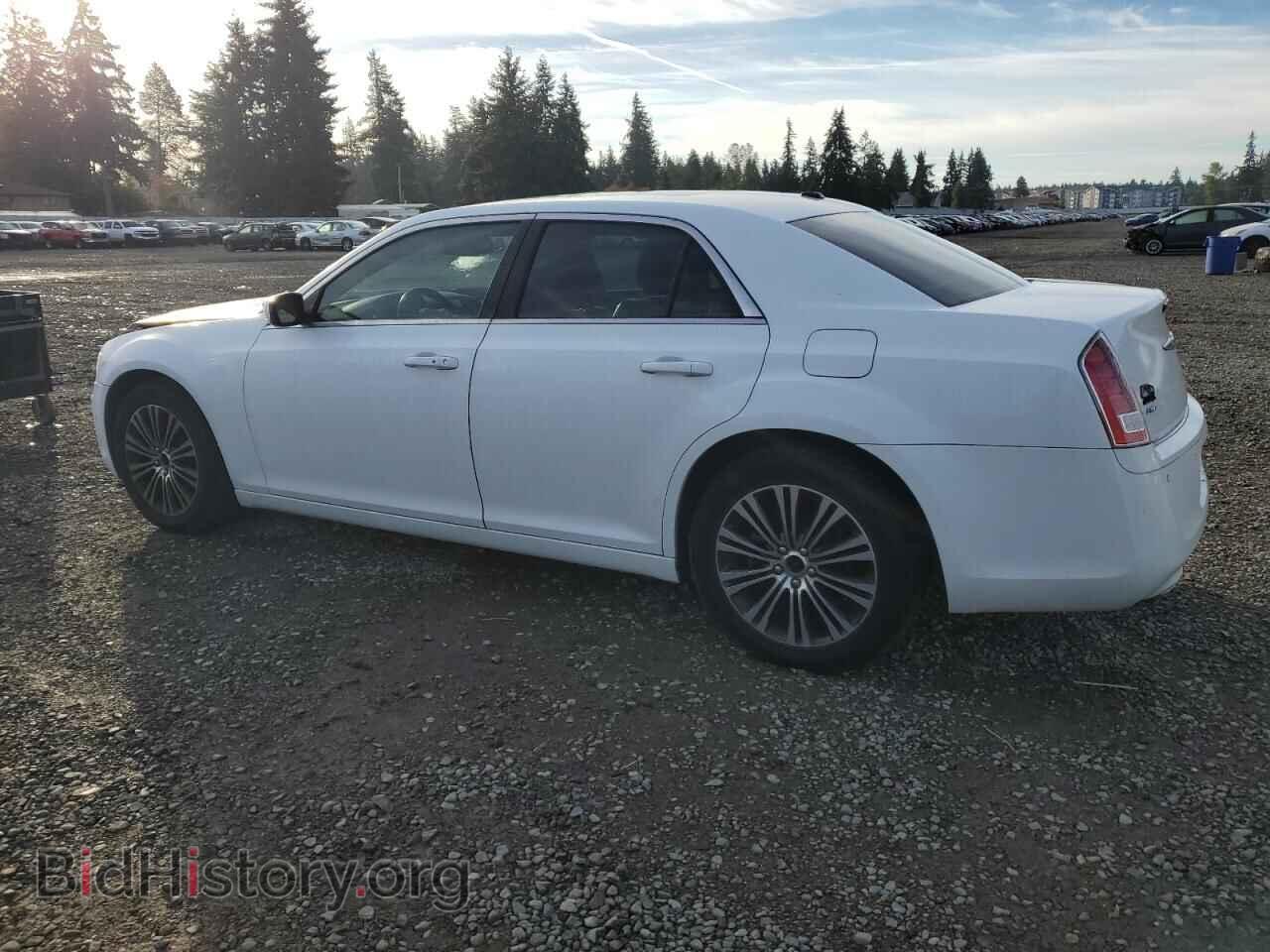 2013 CHRYSLER 300 - VIN: 2C3CCAGTXDH530282 - Фото 2