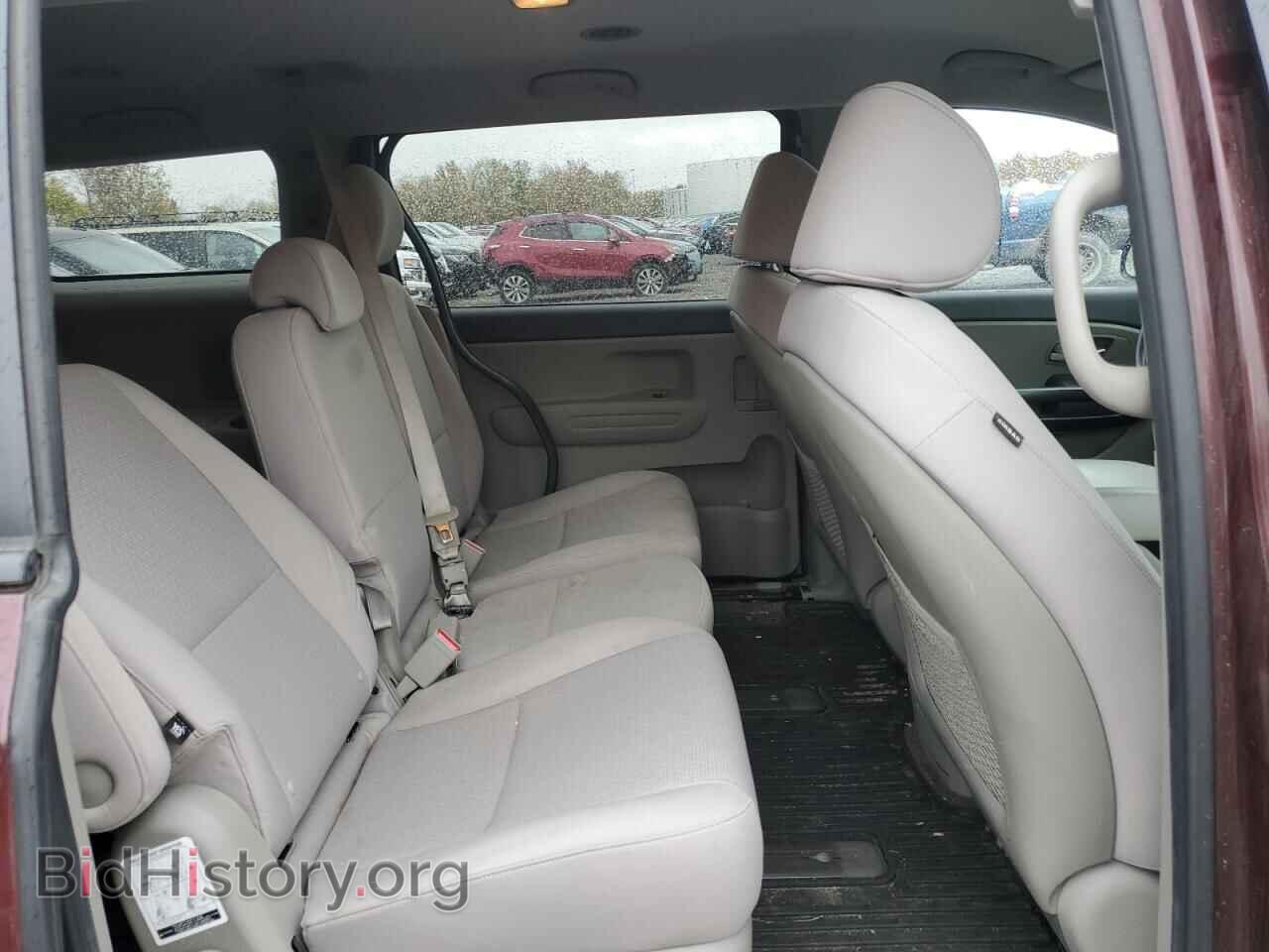 2016 KIA All Models - VIN: KNDMB5C19G6103521 - Photo 11