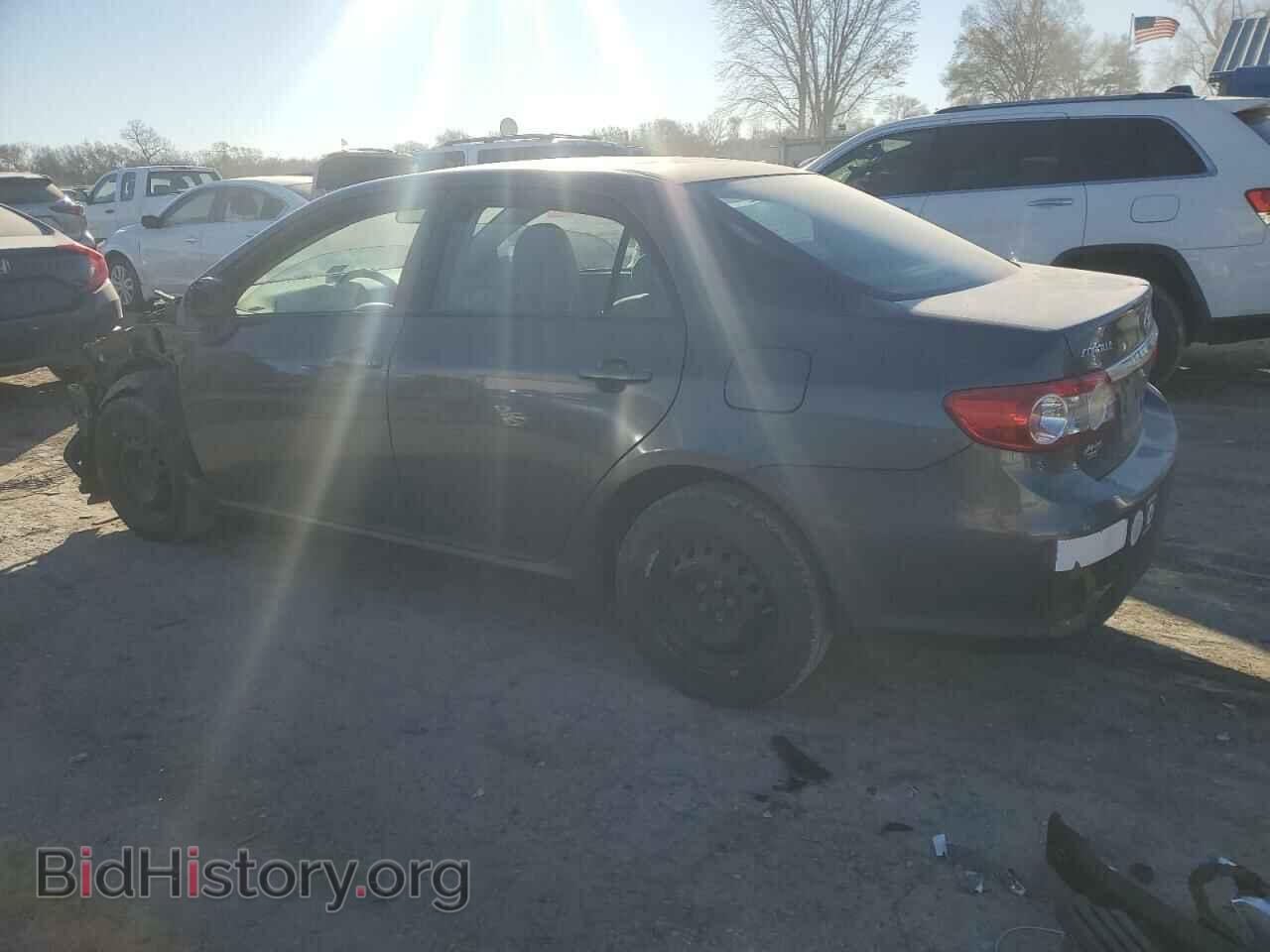 2011 TOYOTA COROLLA - VIN: 2T1BU4EE8BC560141 - Фото 2