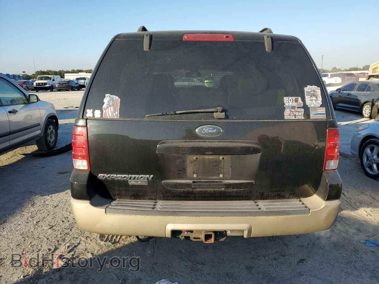 2006 FORD EXPEDITION - VIN: 1FMPU17596LA70559 - Фото 6