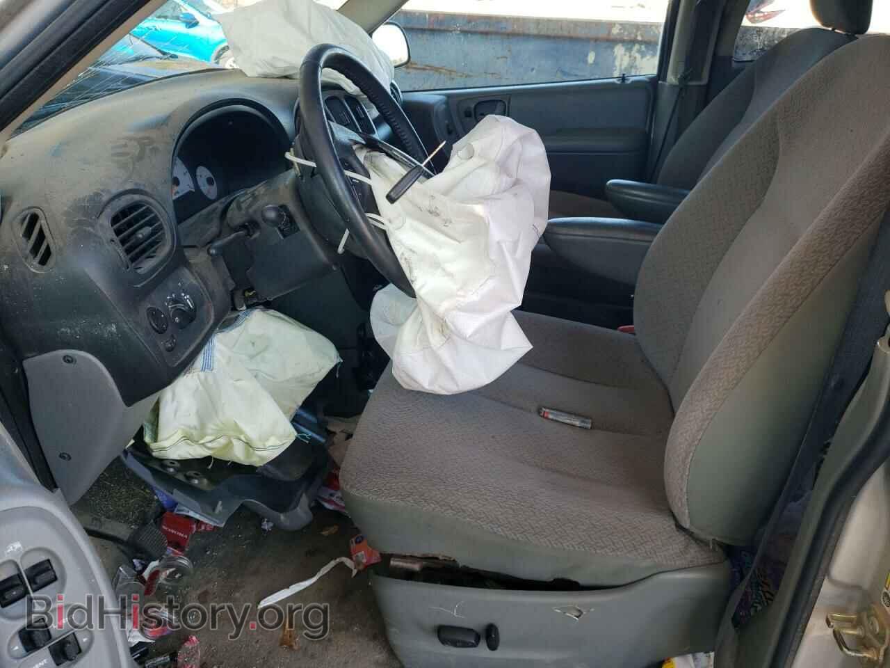 2007 DODGE All Models - VIN: 2D4GP44L37R215607 - Photo 7