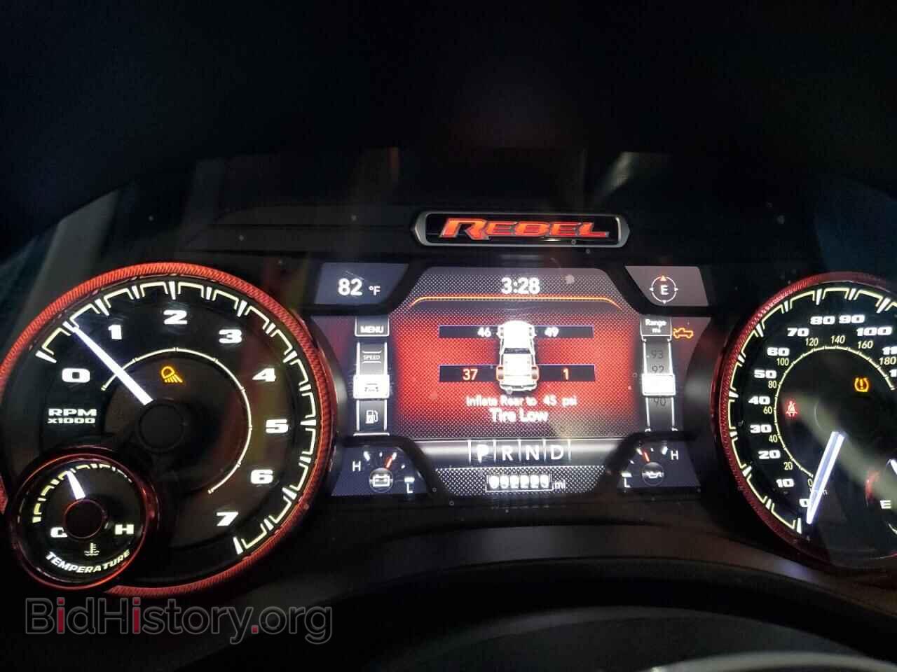 2019 RAM 1500 - VIN: 1C6SRFLT3KN904672 - Фото 9