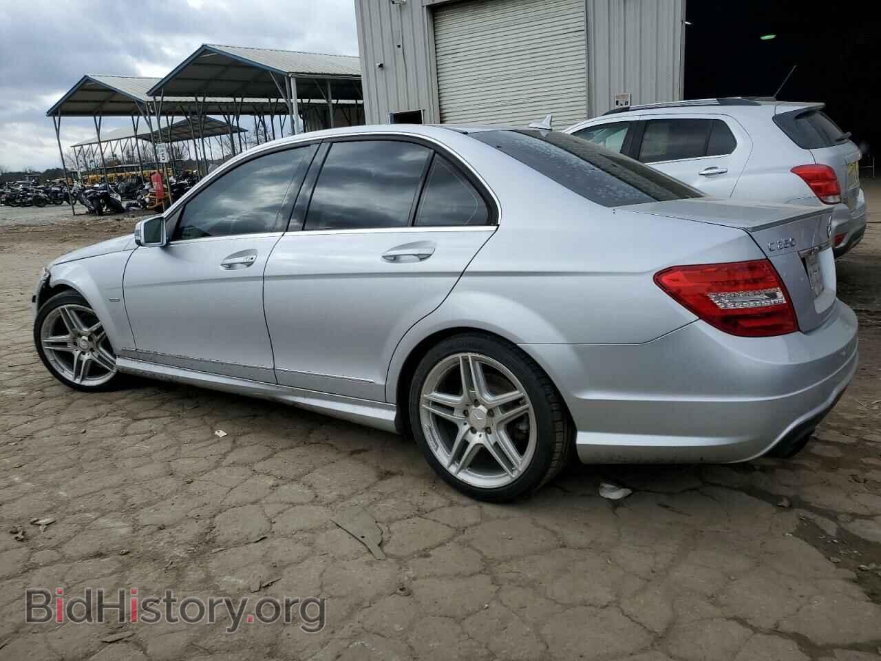 2012 MERCEDES-BENZ C-CLASS - VIN: WDDGF4HB8CR217540 - Фото 2