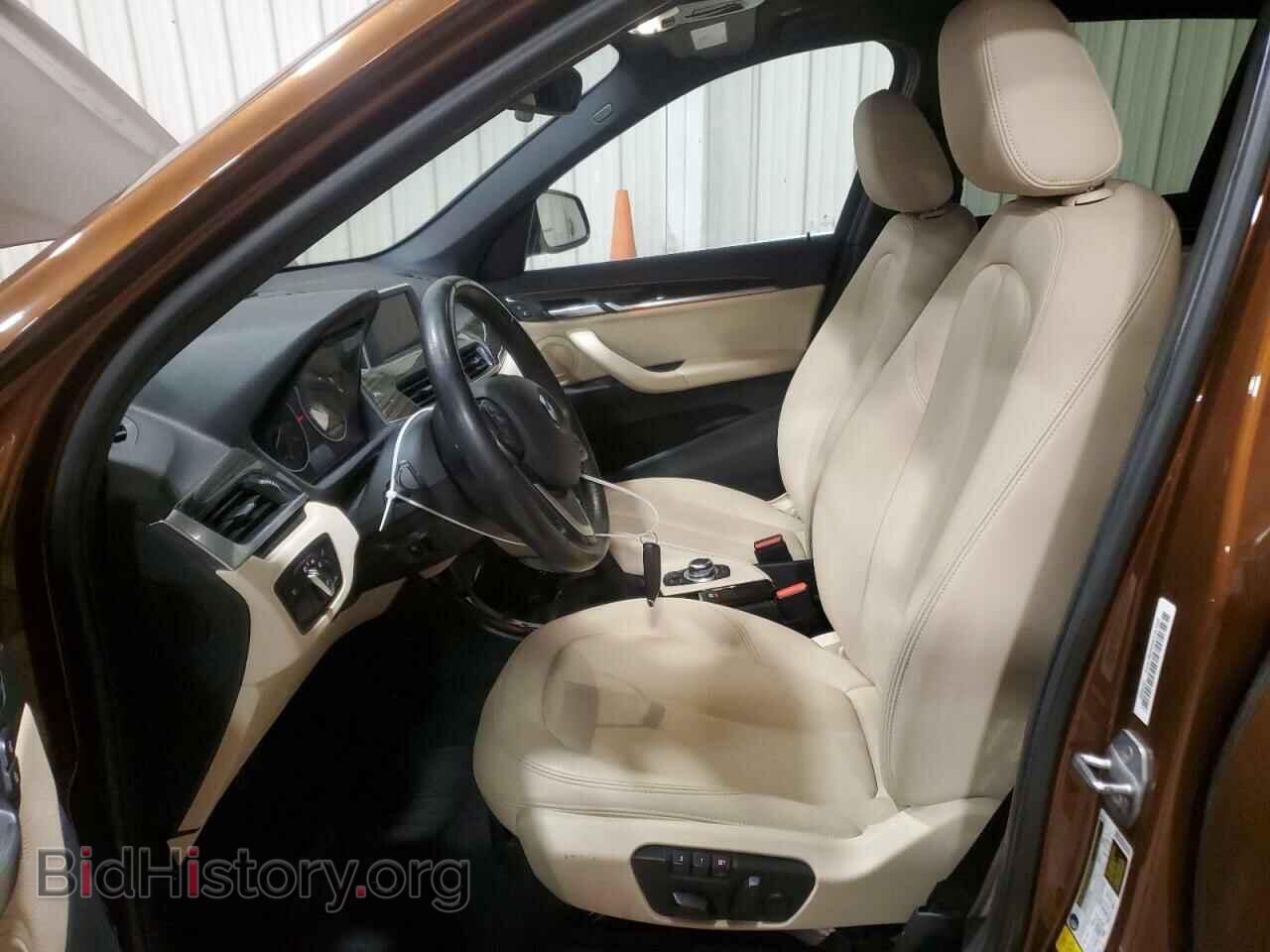2016 BMW X1 - VIN: WBXHT3C33GP881122 - Фото 7