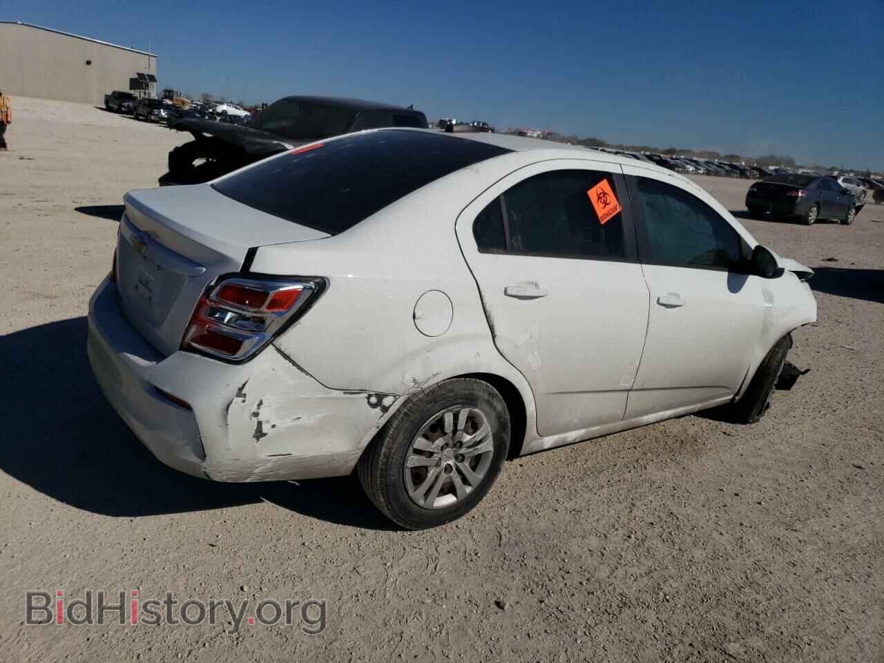 2017 CHEVROLET SONIC - VIN: 1G1JB5SH2H4149800 - Фото 3