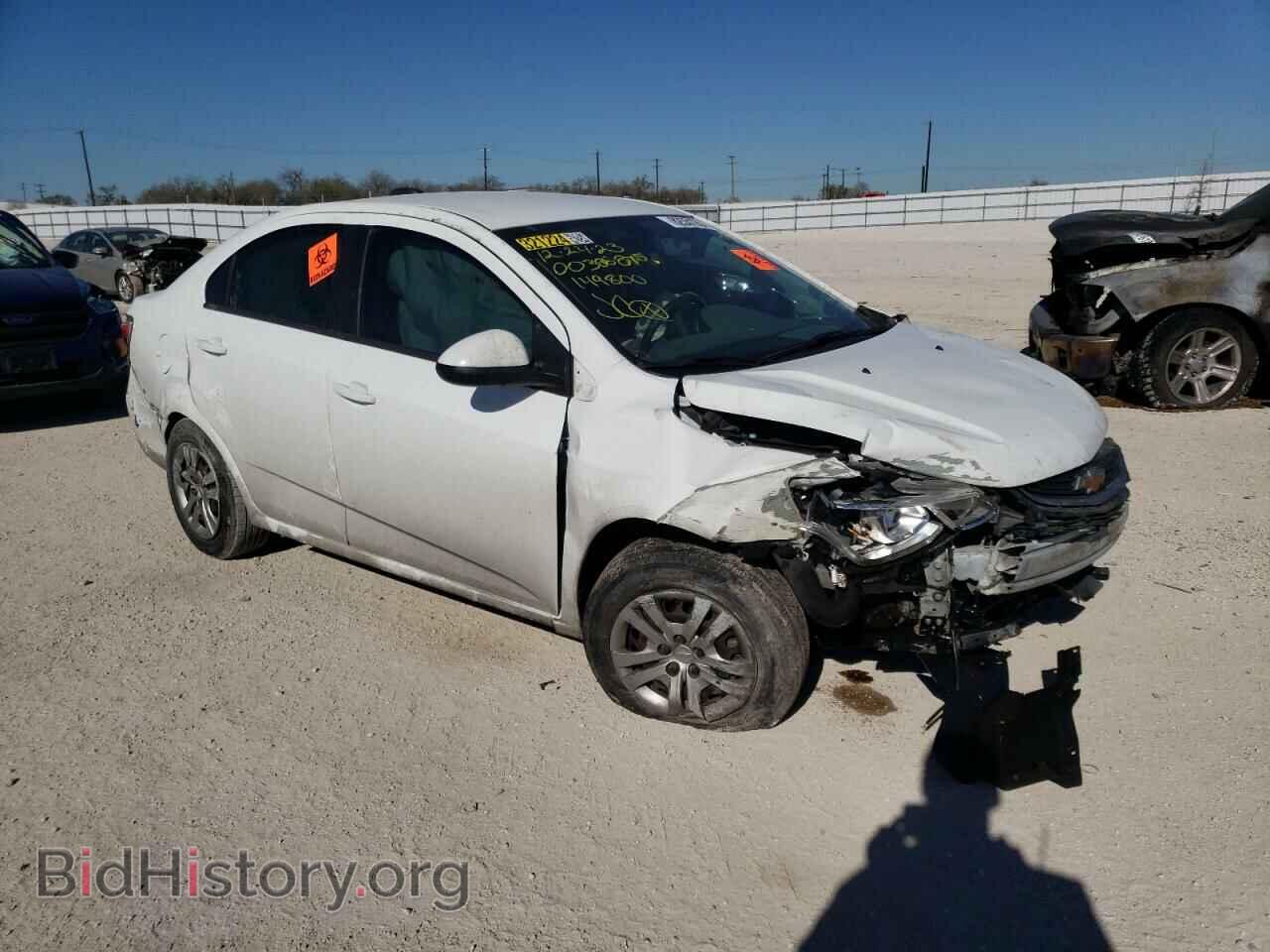2017 CHEVROLET SONIC - VIN: 1G1JB5SH2H4149800 - Фото 4