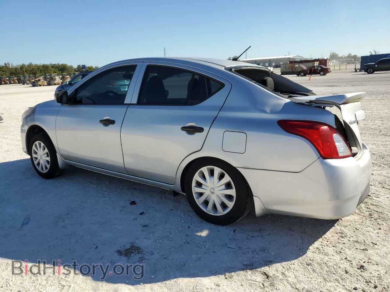 2016 NISSAN VERSA - VIN: 3N1CN7AP1GL872643 - Фото 2