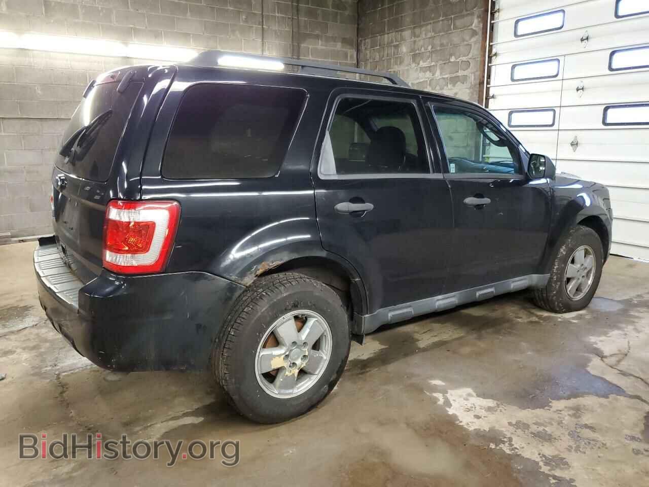 2010 FORD ESCAPE - VIN: 1FMCU9D71AKA55359 - Фото 3
