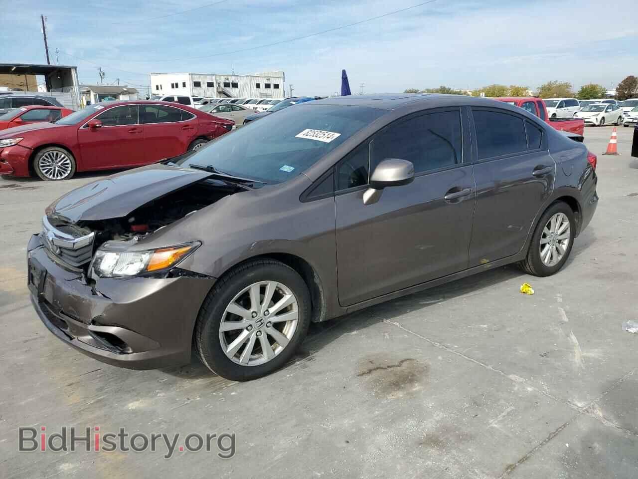 Фотография 19XFB2F82CE308988 - HONDA CIVIC 2012