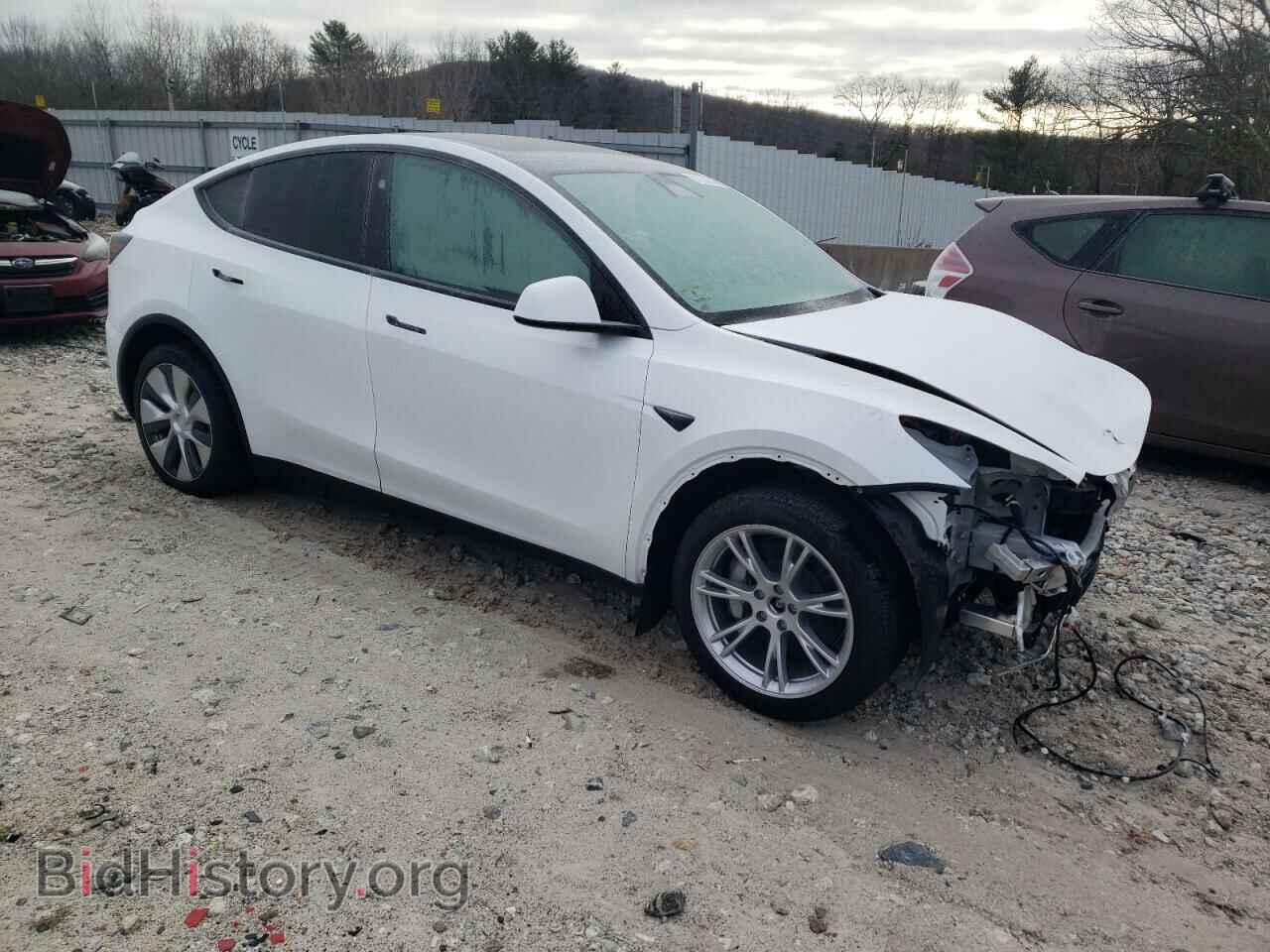 2024 TESLA MODEL Y - VIN: 7SAYGDEE0RA239959 - Фото 4