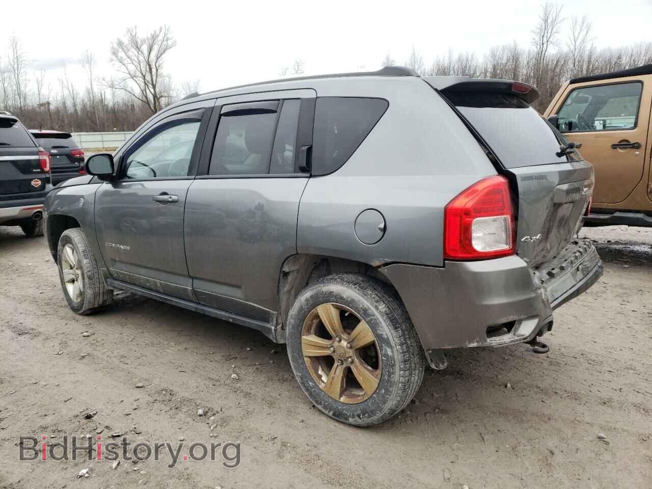 2012 JEEP COMPASS - VIN: 1C4NJDEB6CD637749 - Photo 2