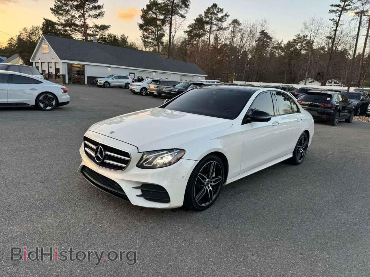 Photo WDDZF4JBXKA600136 - MERCEDES-BENZ E-CLASS 2019