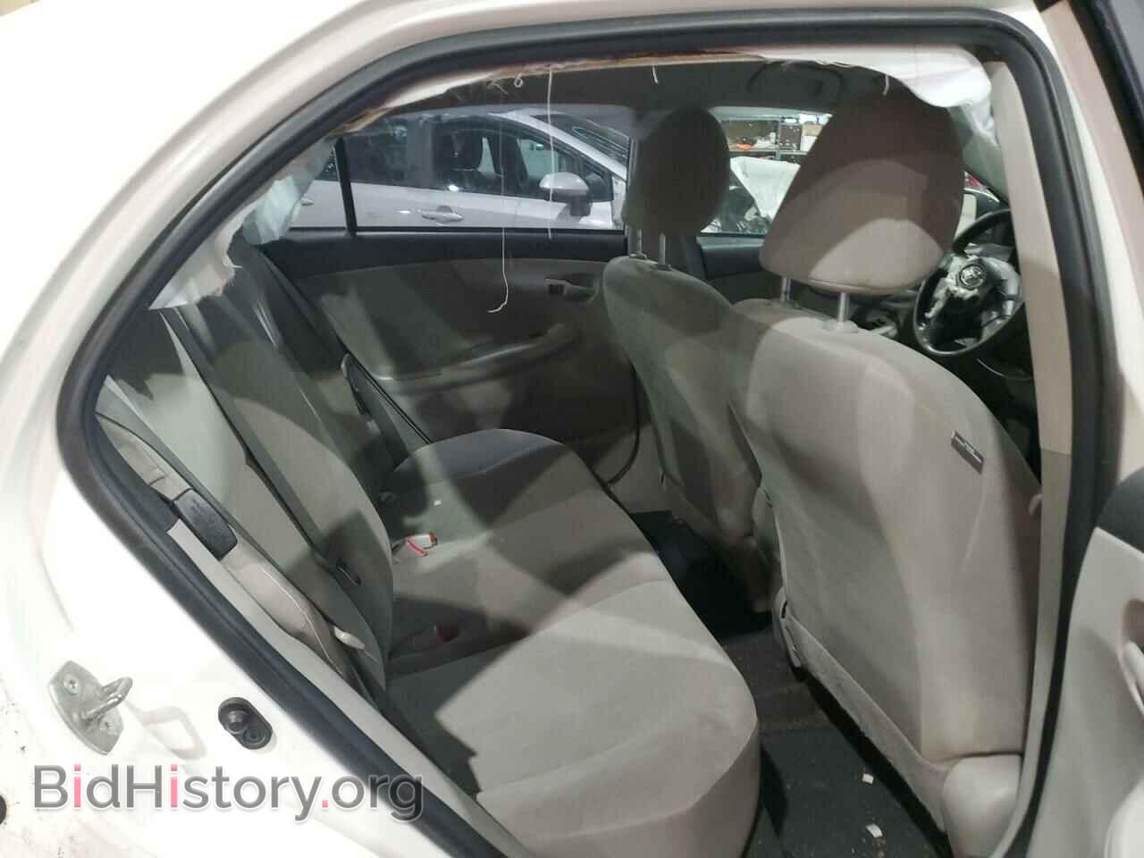 2011 TOYOTA COROLLA - VIN: 2T1BU4EEXBC647880 - Фото 10