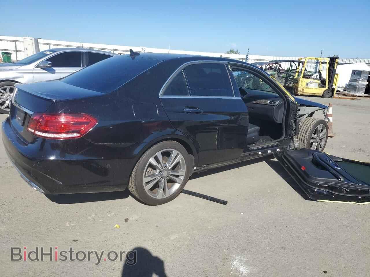 2016 MERCEDES-BENZ E-CLASS - VIN: WDDHF5KB3GB227409 - Фото 3