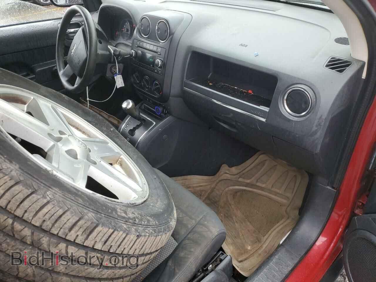 2009 JEEP COMPASS - VIN: 1J4FT47B89D217666 - Photo 8