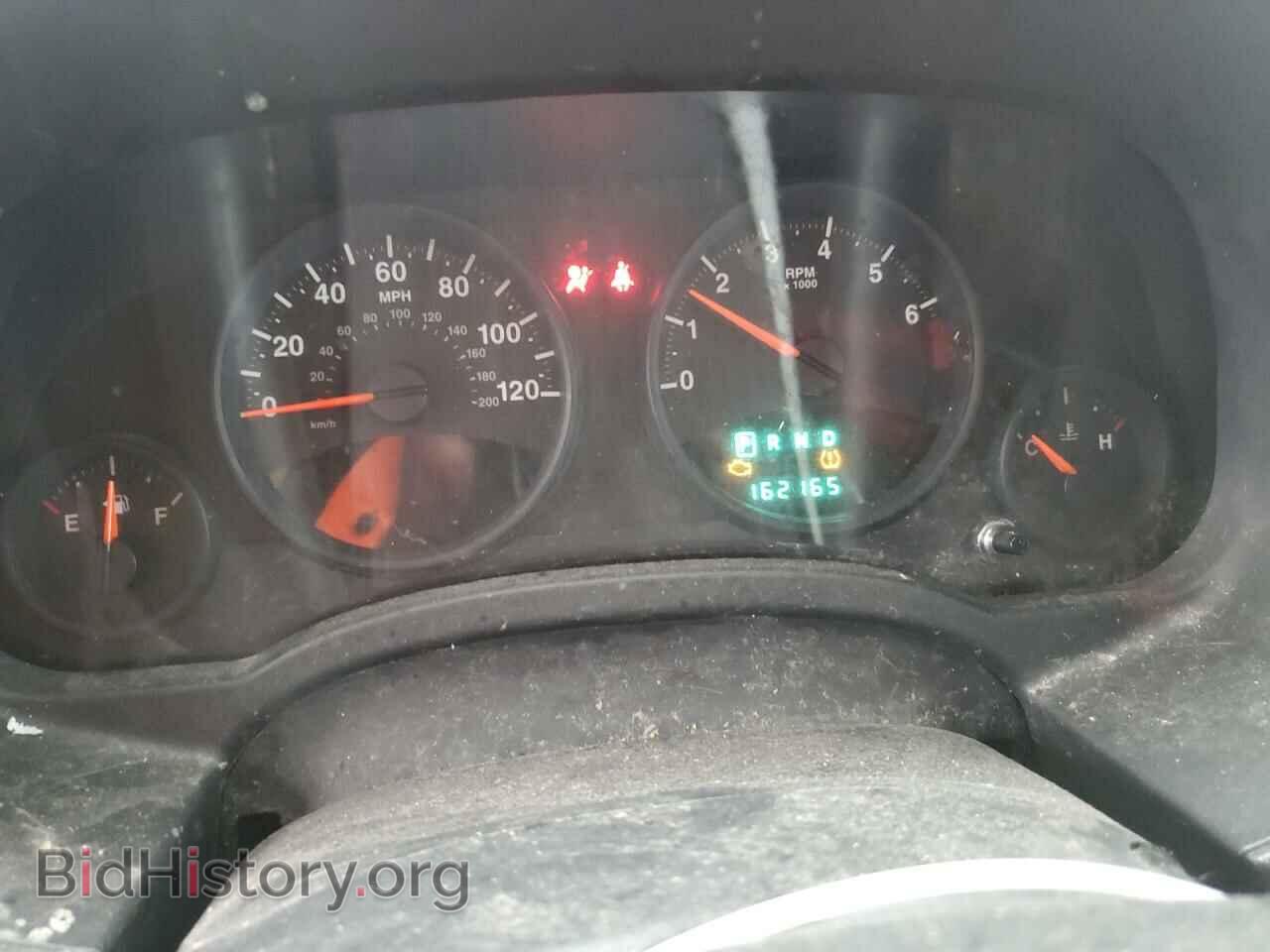 2009 JEEP COMPASS - VIN: 1J4FT47B89D217666 - Photo 9