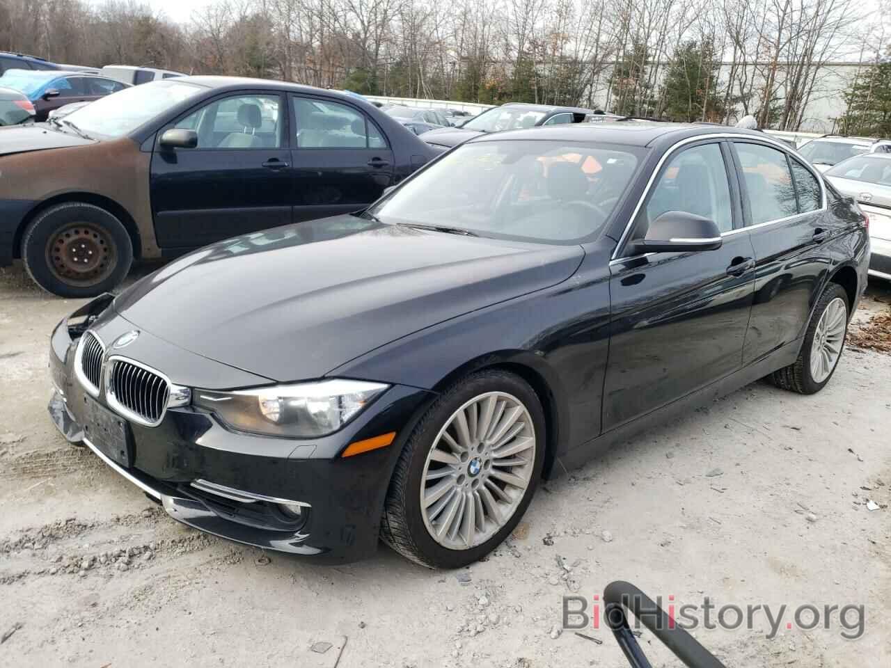 Photo WBA3B3C50FF547899 - BMW 3 SERIES 2015