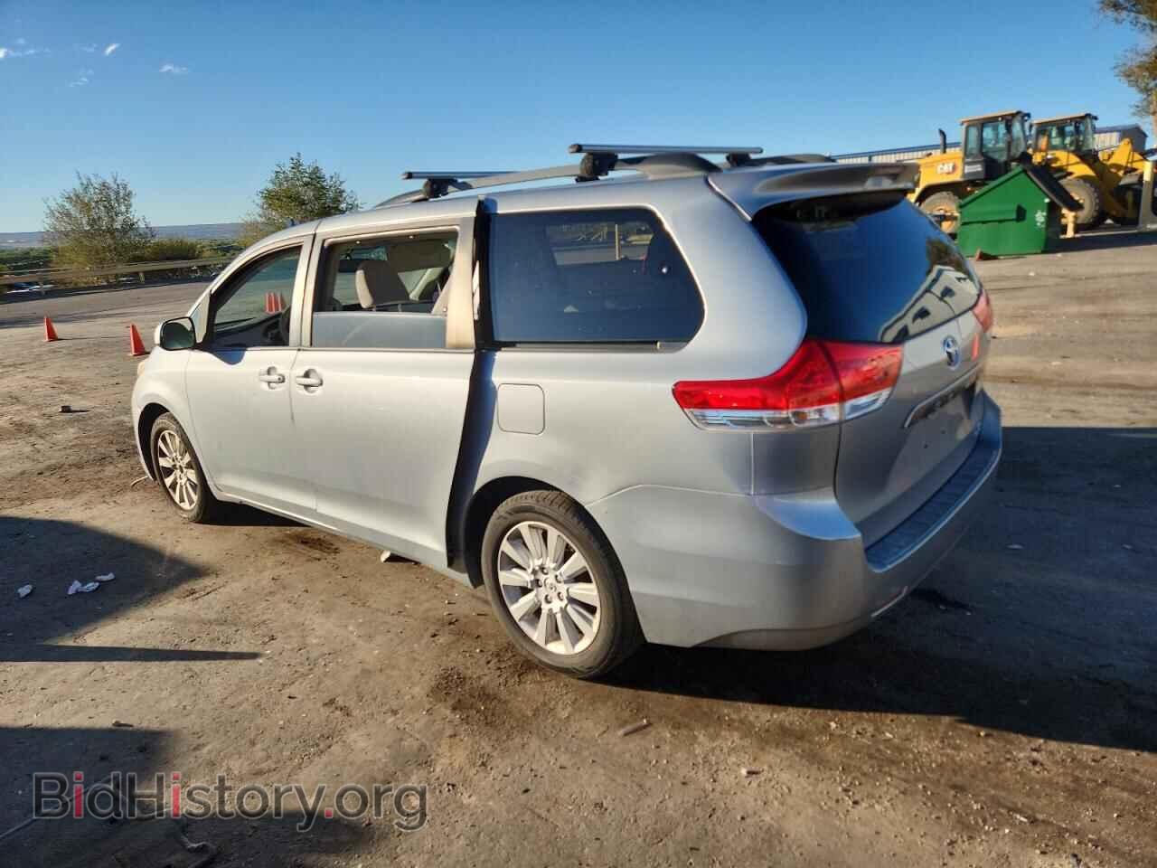 2014 TOYOTA All Models - VIN: 5TDJK3DC3ES088258 - Фото 2