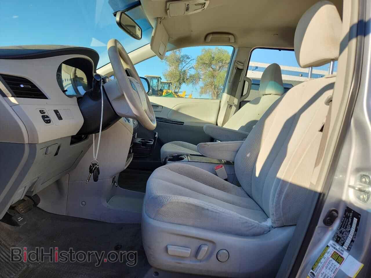 2014 TOYOTA All Models - VIN: 5TDJK3DC3ES088258 - Фото 7