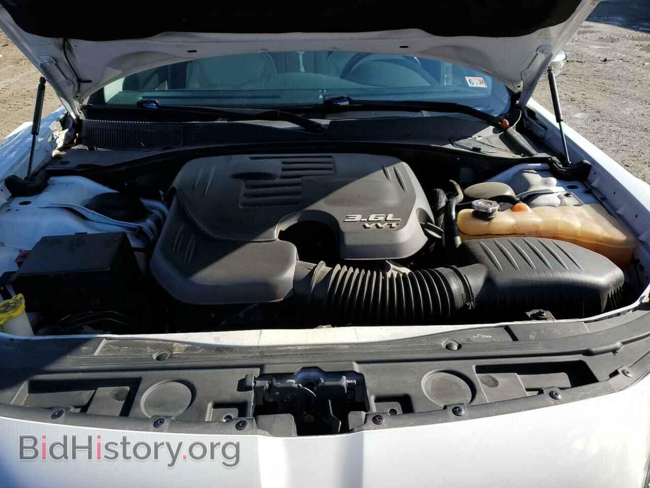 2016 CHRYSLER 300 - VIN: 2C3CCAEG2GH294608 - Фото 11