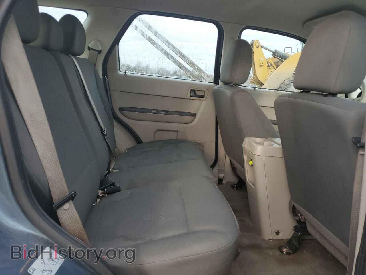 2011 FORD ESCAPE - VIN: 1FMCU0C73BKC02487 - Фото 10