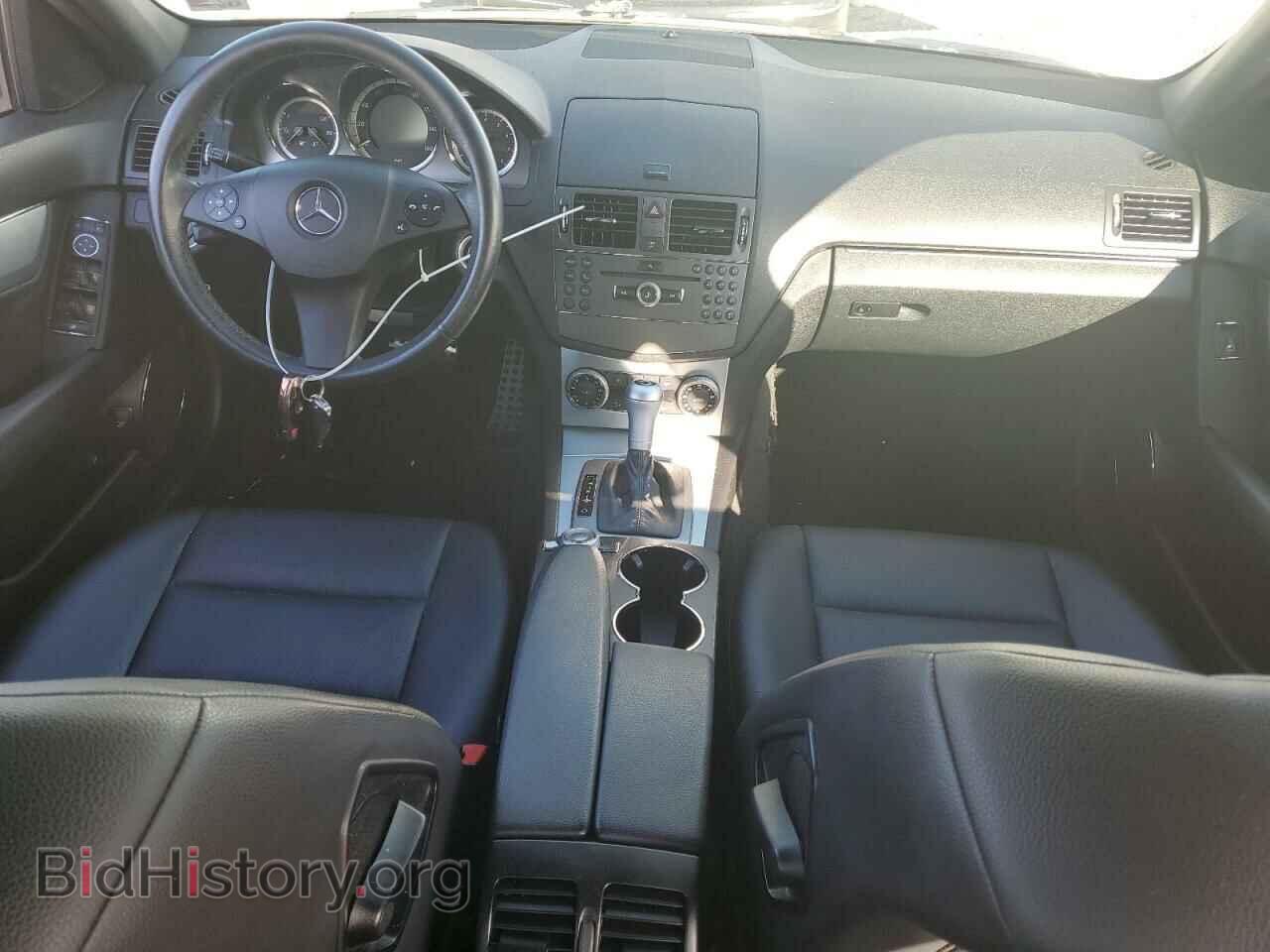 2010 MERCEDES-BENZ C-CLASS - VIN: WDDGF5EB0AR095019 - Фото 8