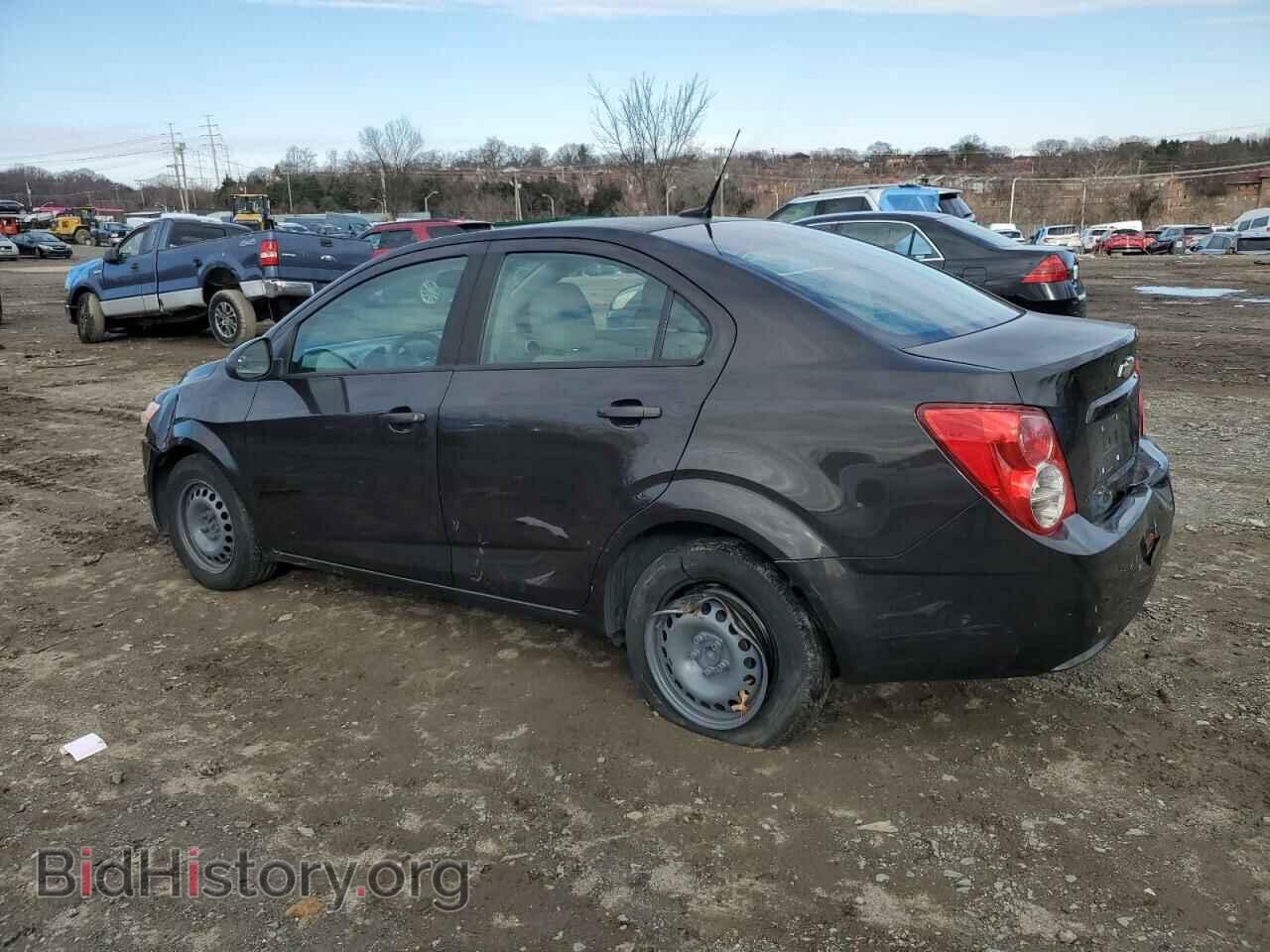 2014 CHEVROLET SONIC - VIN: 1G1JA5SG8E4156417 - Фото 2