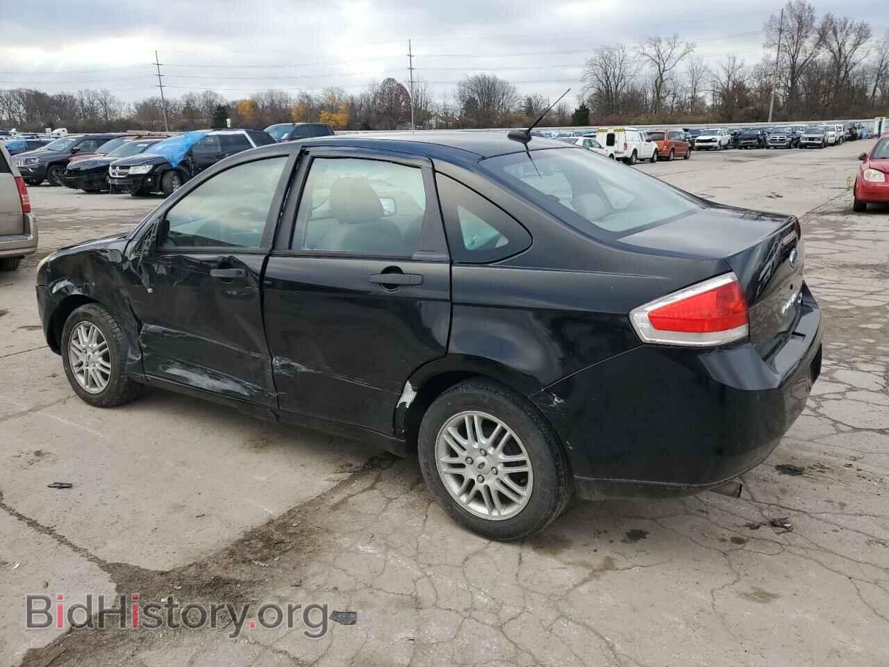 2009 FORD FOCUS - VIN: 1FAHP35N59W244795 - Фото 2