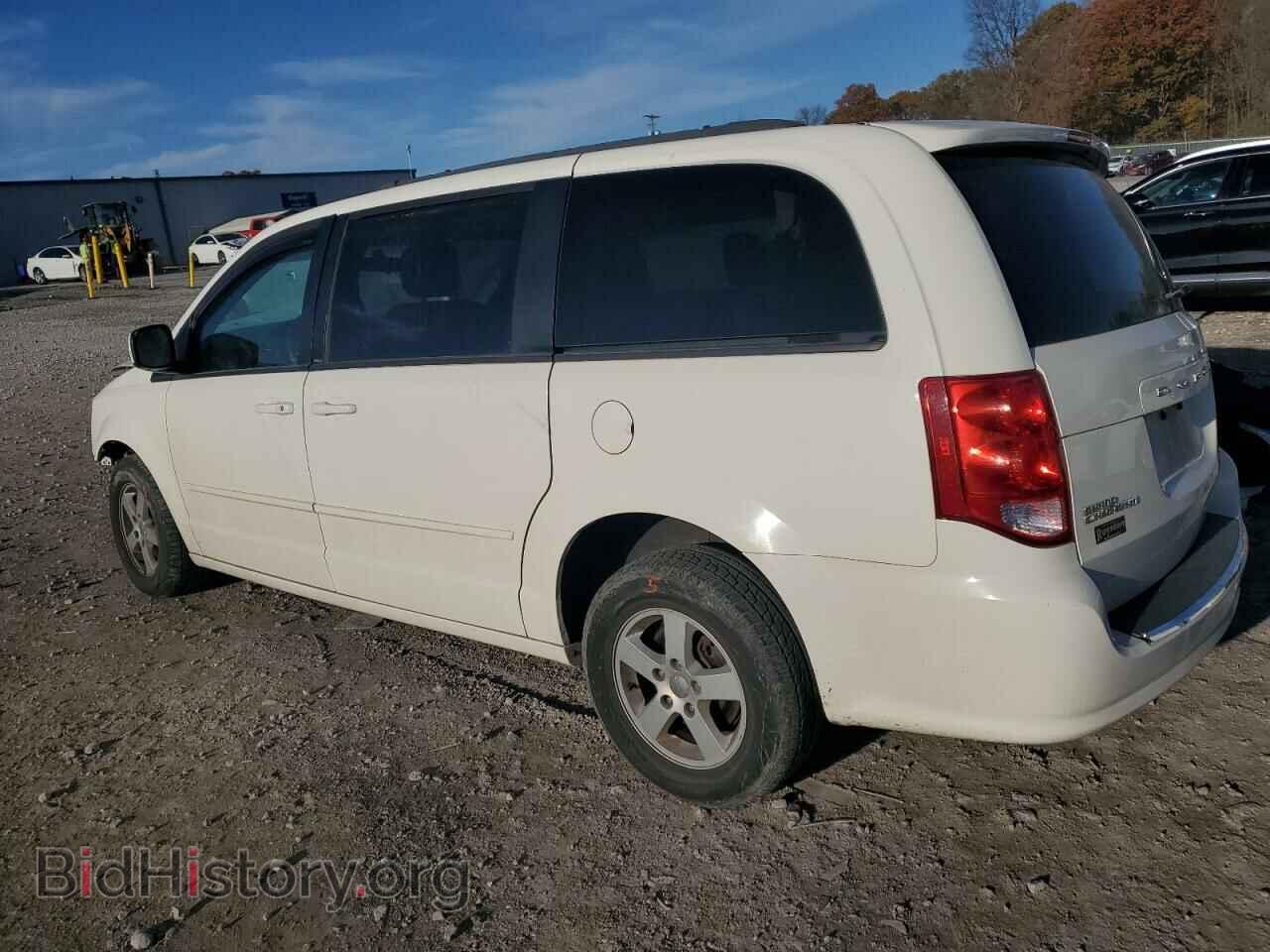 2013 DODGE CARAVAN - VIN: 2C4RDGCG4DR553405 - Фото 2