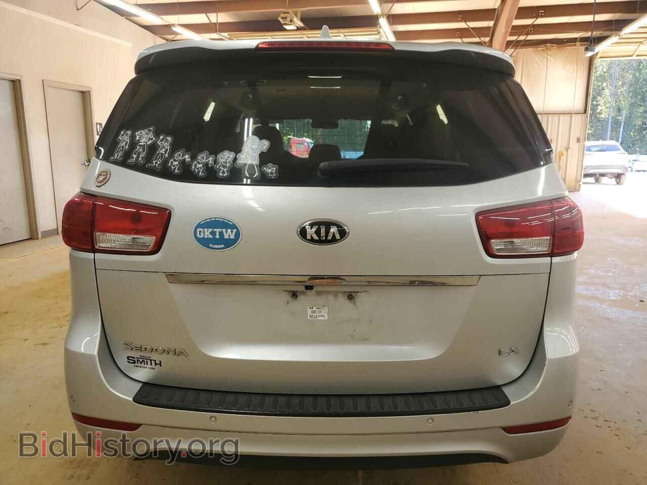 2016 KIA All Models - VIN: KNDMB5C19G6198601 - Photo 6