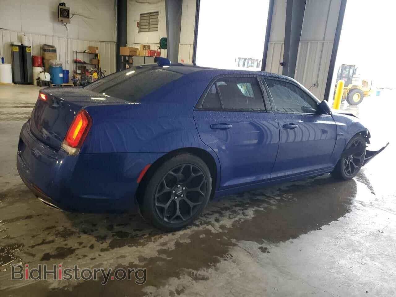 2019 CHRYSLER 300 - VIN: 2C3CCABG7KH516119 - Фото 3